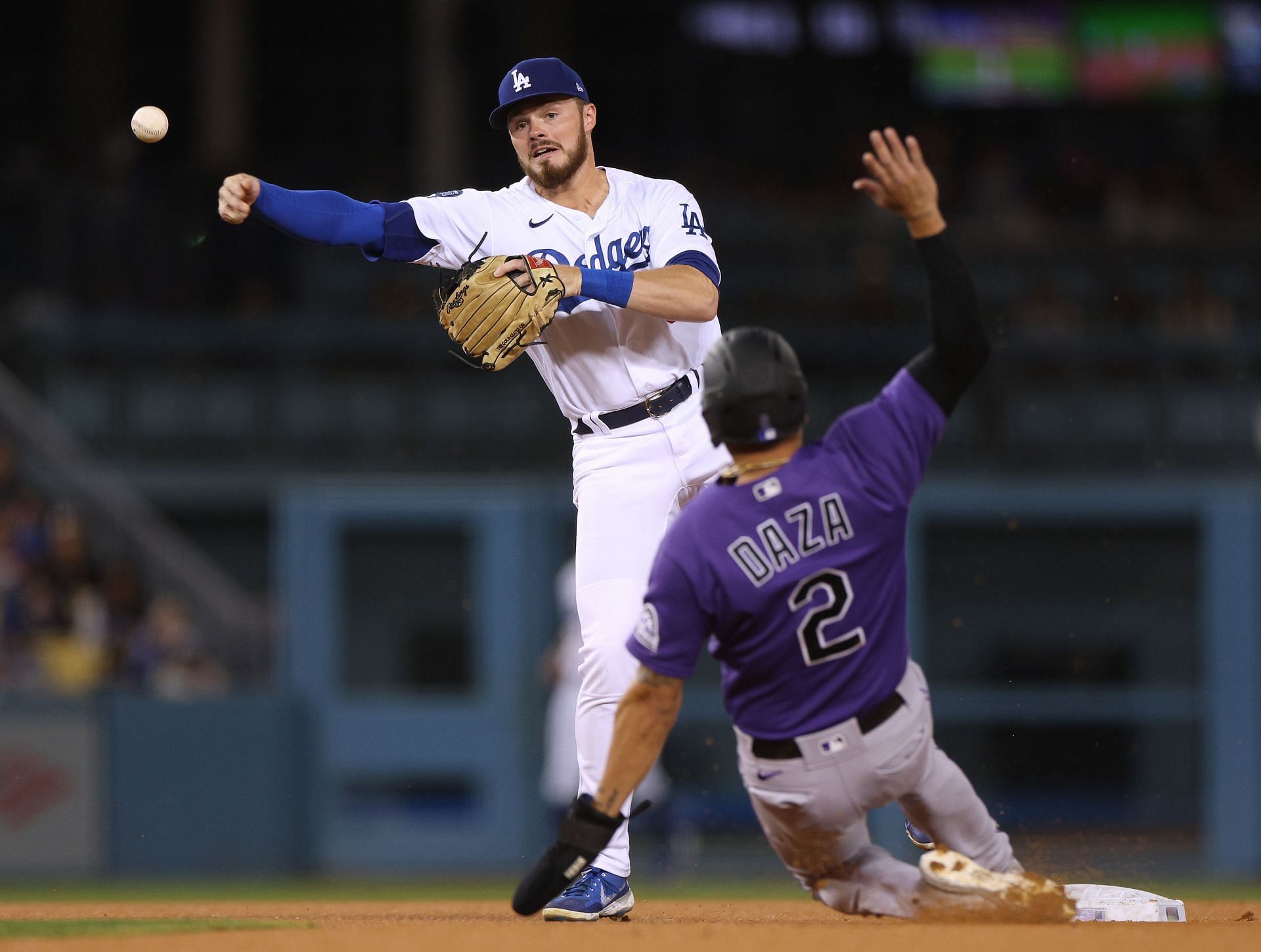 Dodgers: Why is Gavin Lux hitting better when playing shortstop?