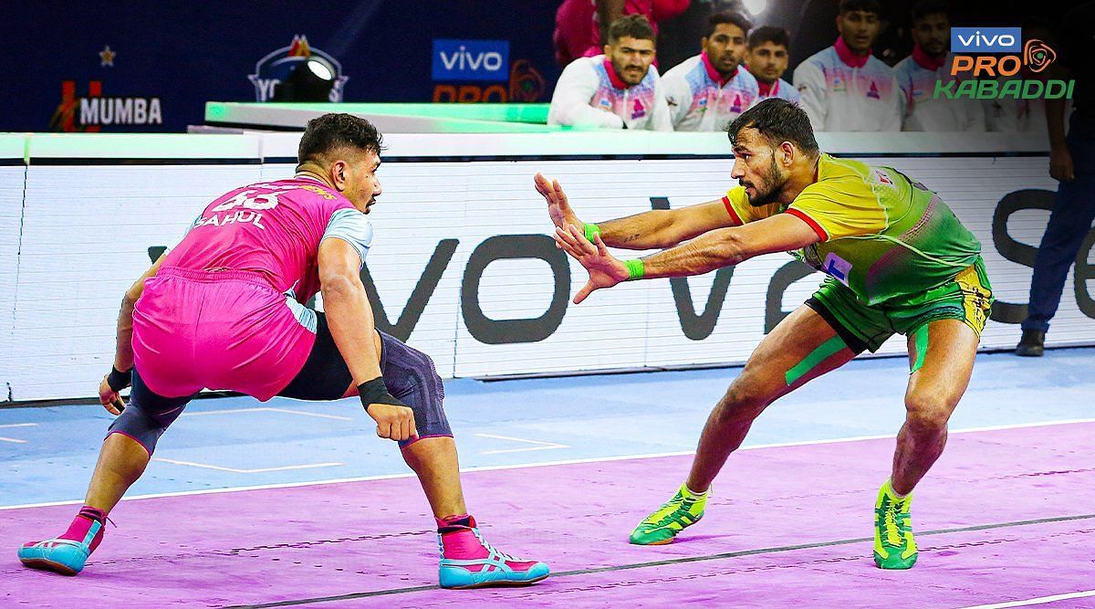 Patna Pirates battled against Jaipur Pink Panthers yesterday (Image: Pro Kabaddi)