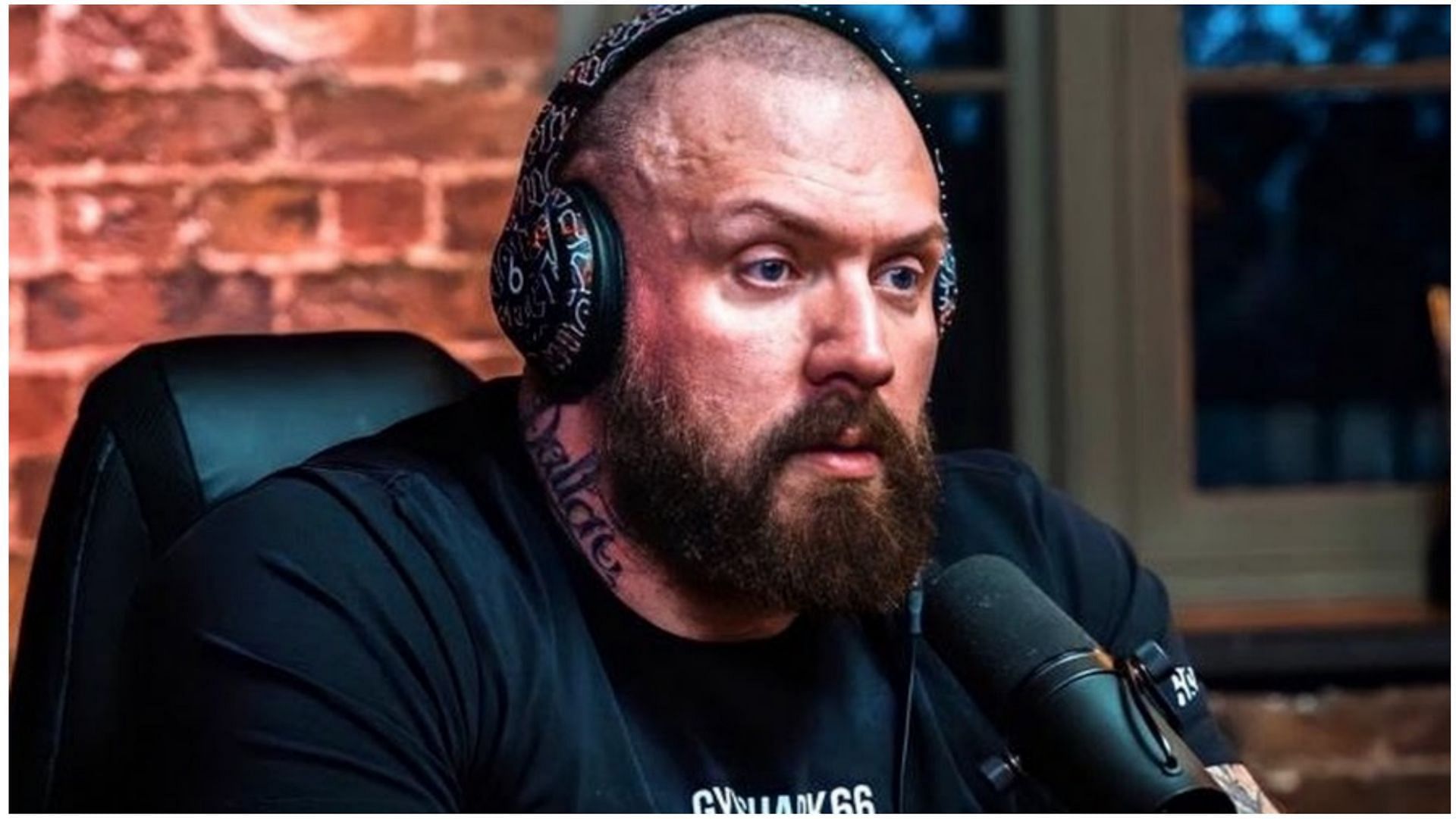 YouTuber and streamer True Geordie was banned from Twitch, possibly due to insensitive remarks directed at Andrew Tate. (Image via YouTube)