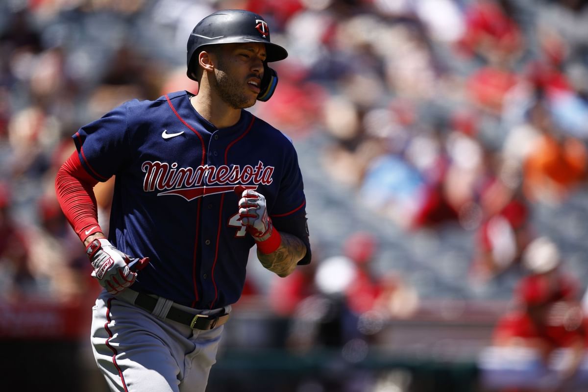 carlos-correa-salary-carlos-correa-projecting-the-all-star-shortstop