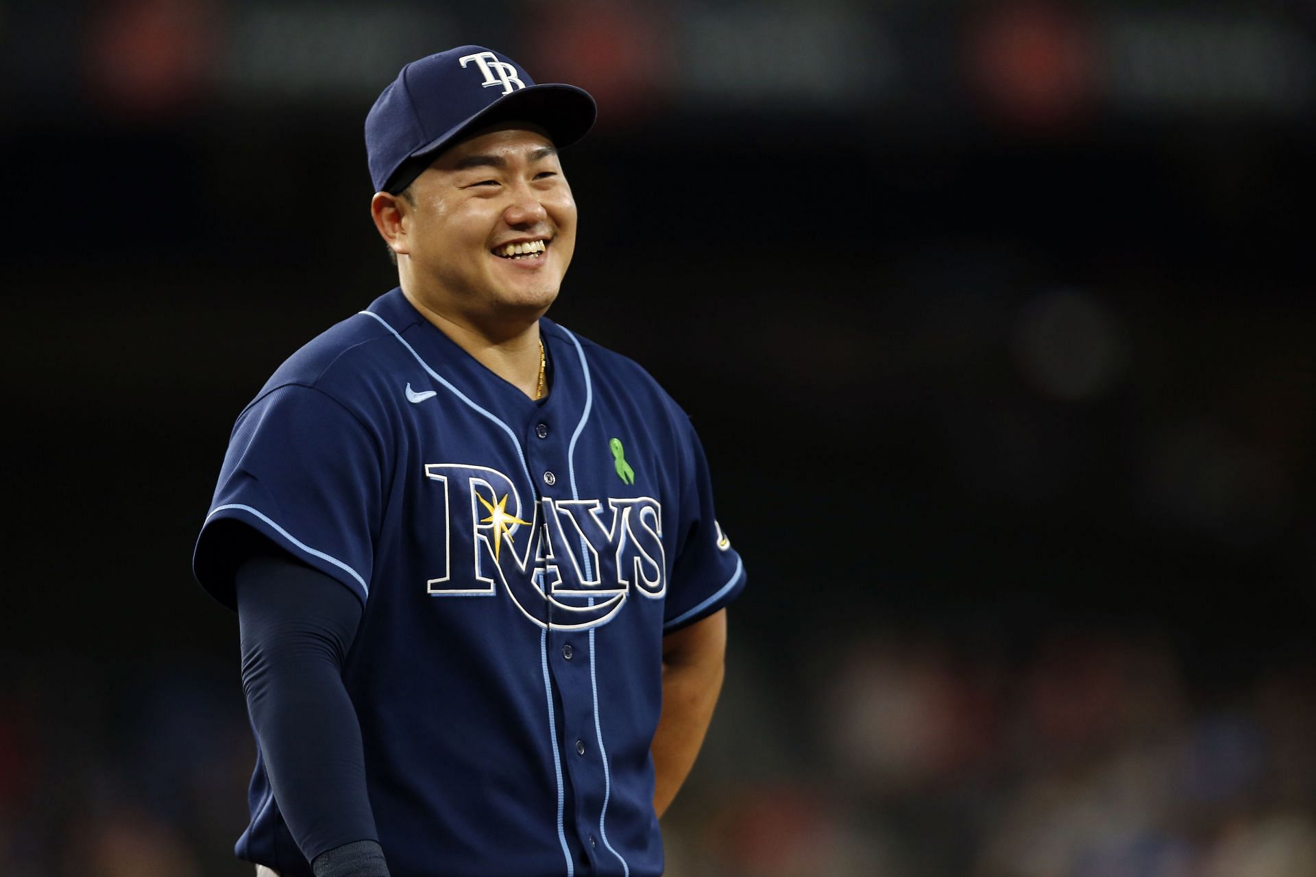 Folk hero. First baseman. Rays fans fall for Ji-Man Choi