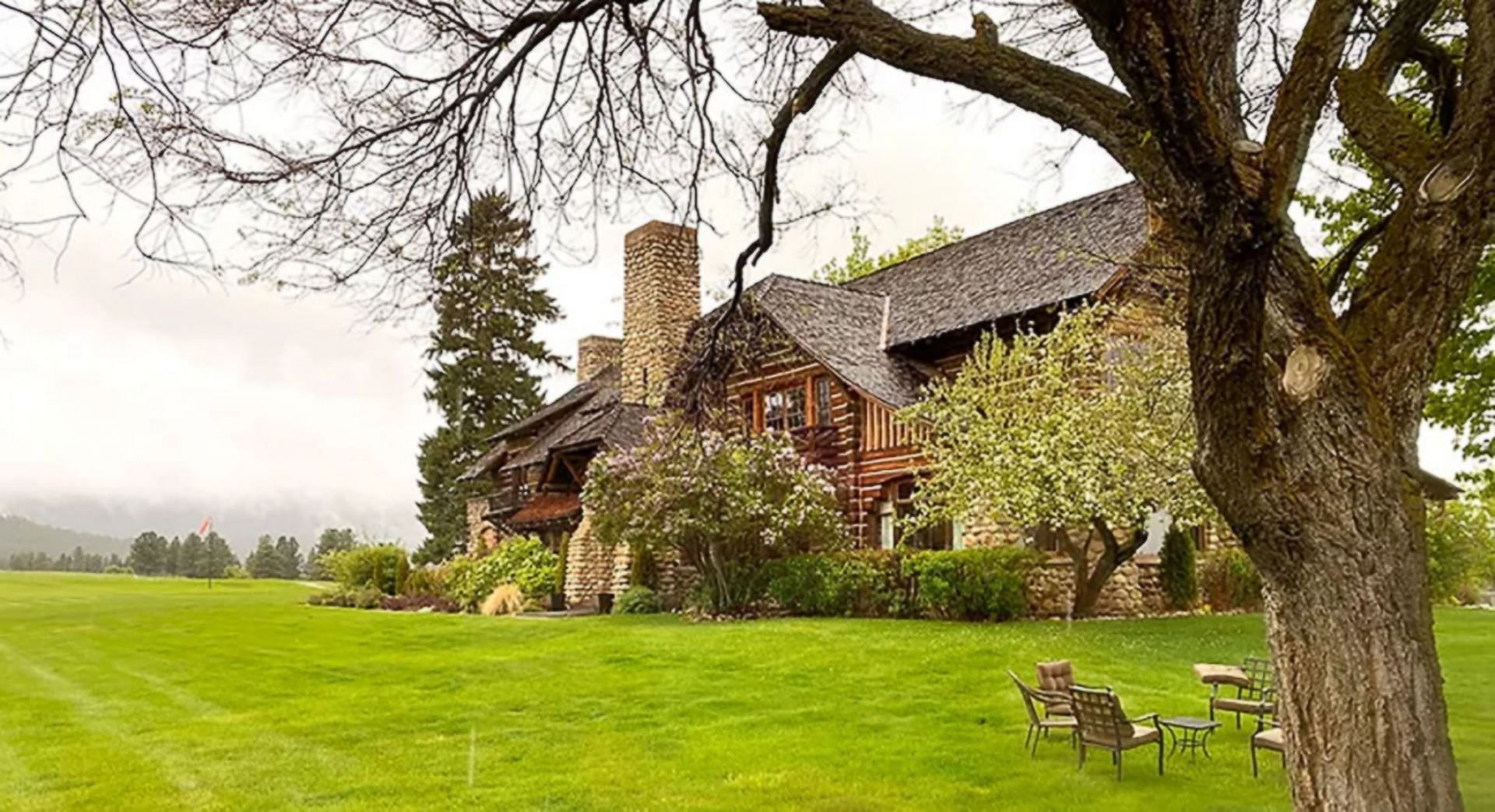 Lee Dutton&#039;s Cabin, aka The Fisherman Cabin on Chief Joseph Ranch (Image via Chief Joseph Ranch)