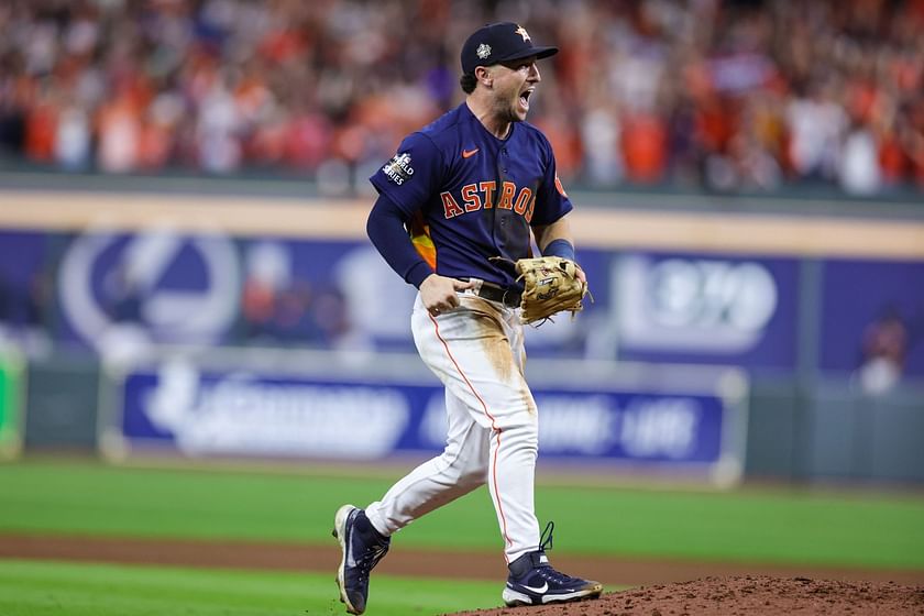 Astros' Alex Bregman, wife Reagan to distribute bottled water to residents  in need