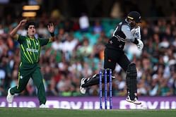 T20 World Cup 2022: Devon Conway survives being played down by sheer luck off Naseem Shah delivery-Watch