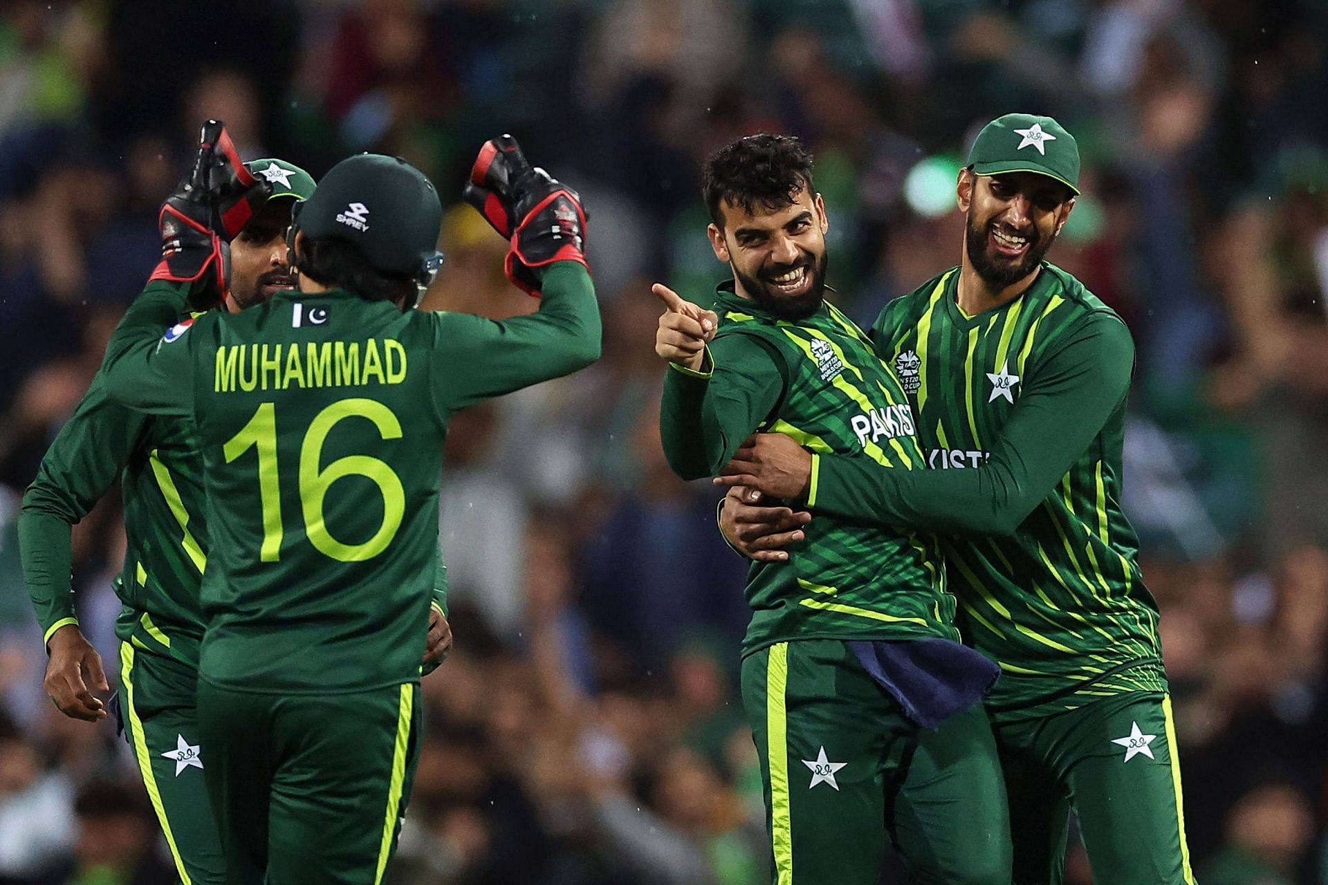 Shadab Khan struck twice in the eighth over of the South African innings.