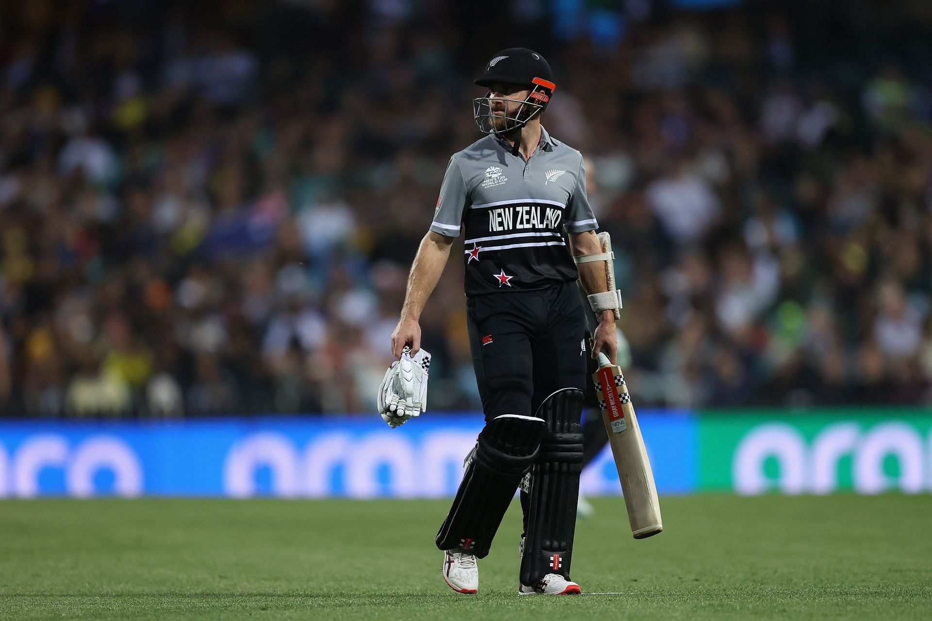 Kane Williamson scored a run-a-ball 40 as New Zealand lost by 20 runs. (Credits: Getty)