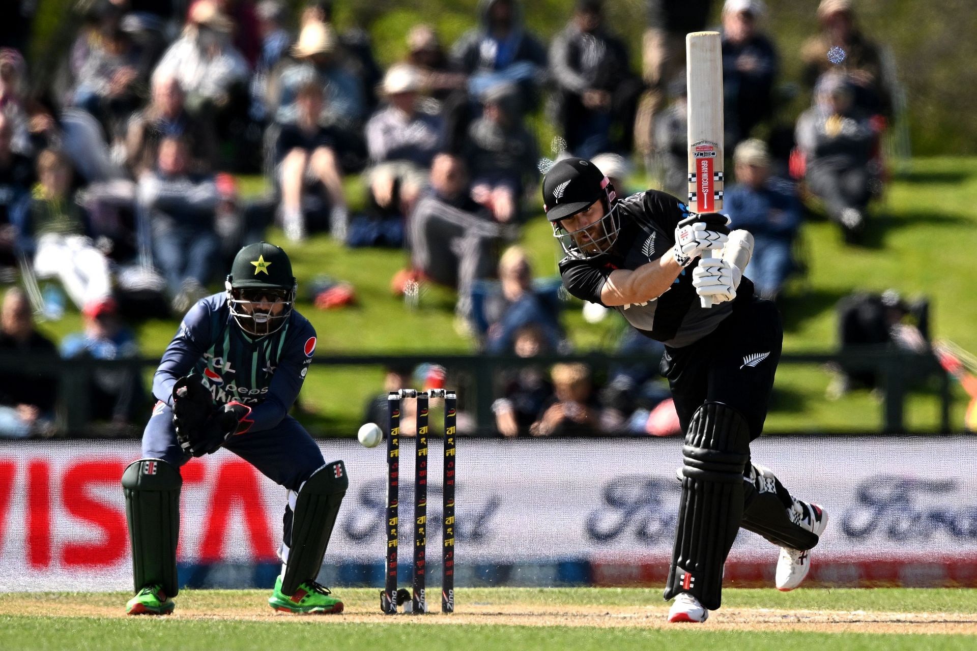 New Zealand v Pakistan: Final - Tri-Series