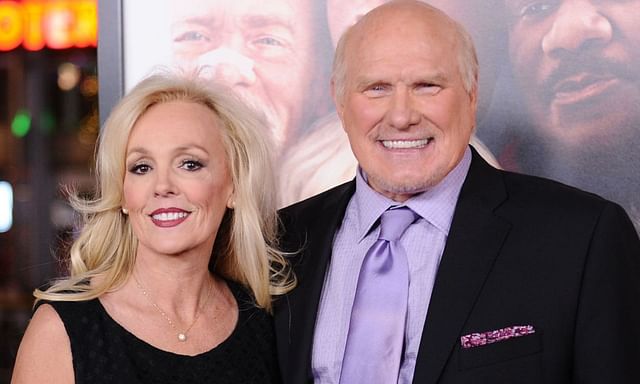 Terry Bradshaw's wife opened up on NFL Hall of Famer's difficult battle  with cancer - "I knew where this could go"