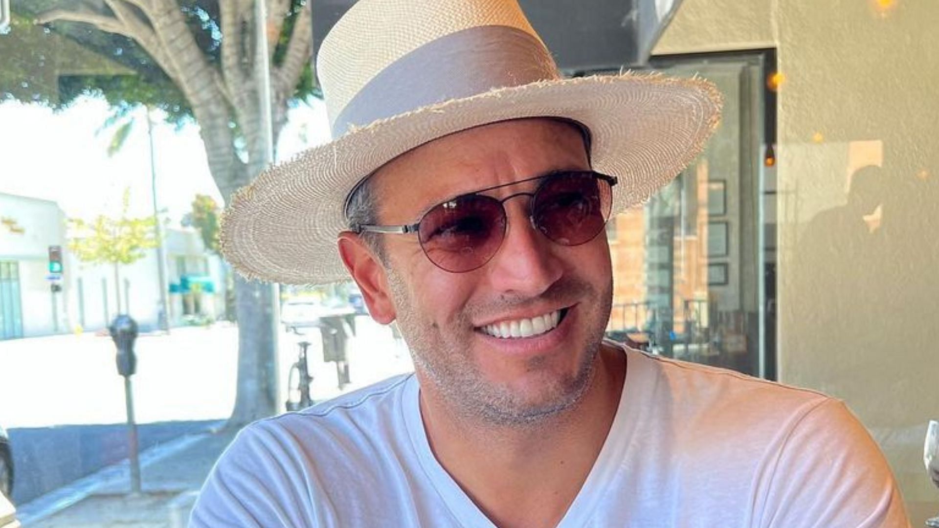 Santiago Arana from Buying Beverly Hills (Image via Instagram/@santiagoarana)