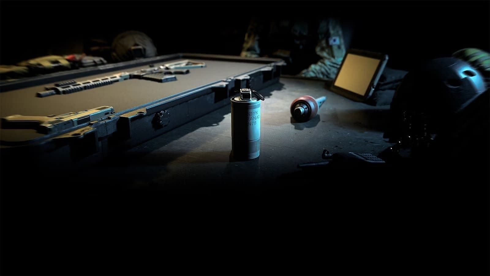 The Smoke Grenade in Warzone 2 (Image via Activision)