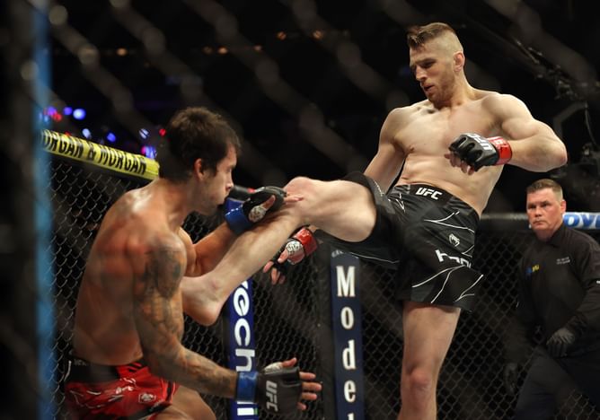 UFC 281 results: Dan Hooker ends losing streak with impressive TKO win against Claudio Puelles