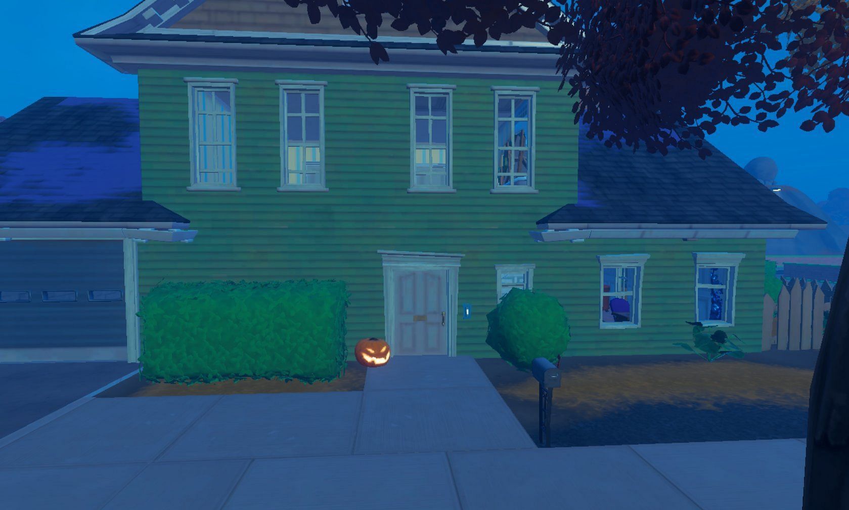 Lack of decorations in the Halloween 2022 event (Image via _PanDxss/Twitter)