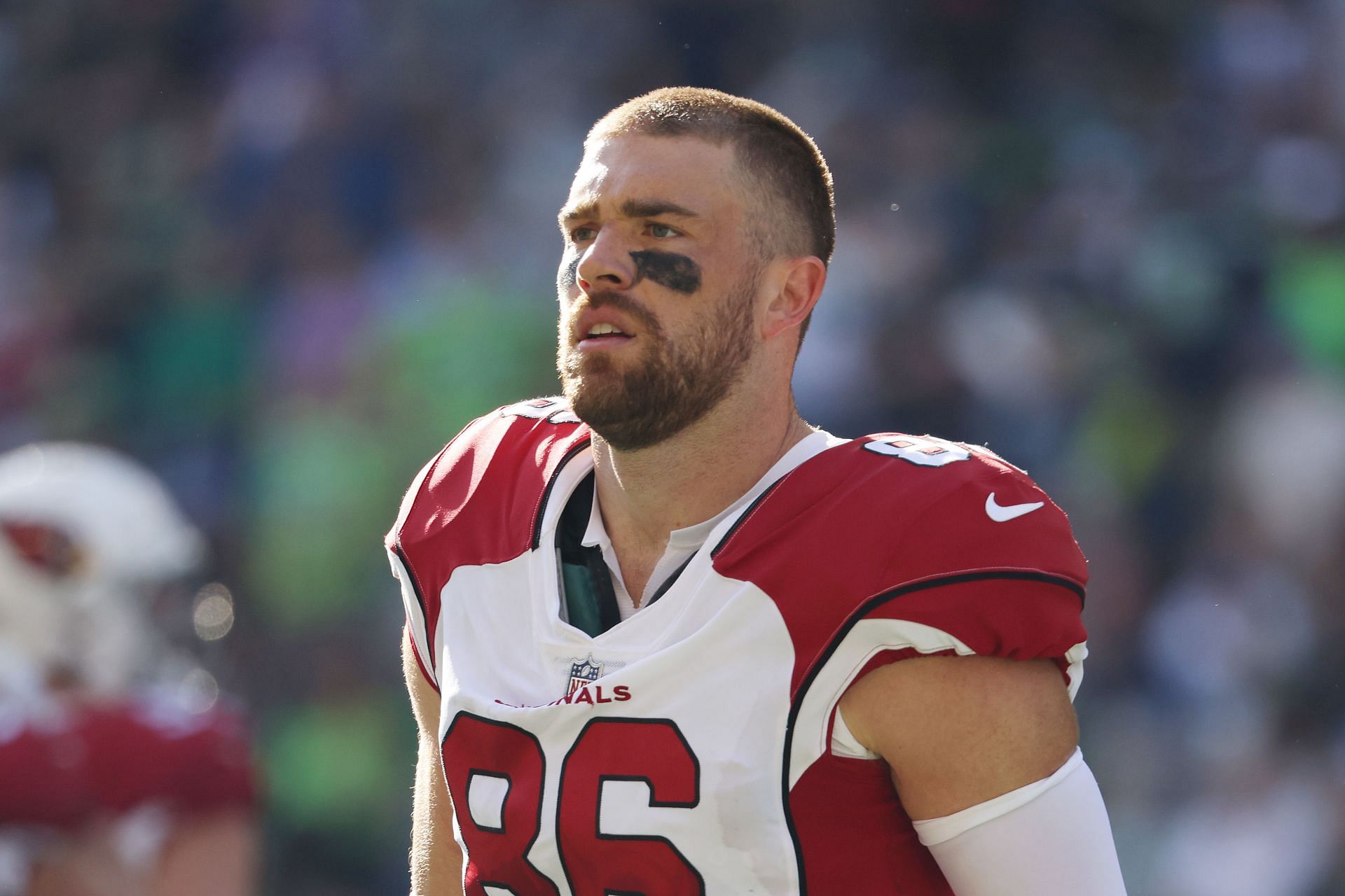 Eagles News: Zach Ertz is staying with the Cardinals - Bleeding