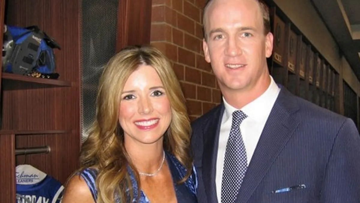 Peyton Manning with wife Ashley Manning