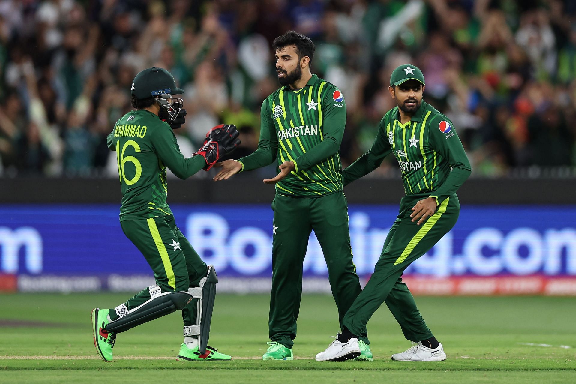 Shadab Khan bowled four economical overs in the final