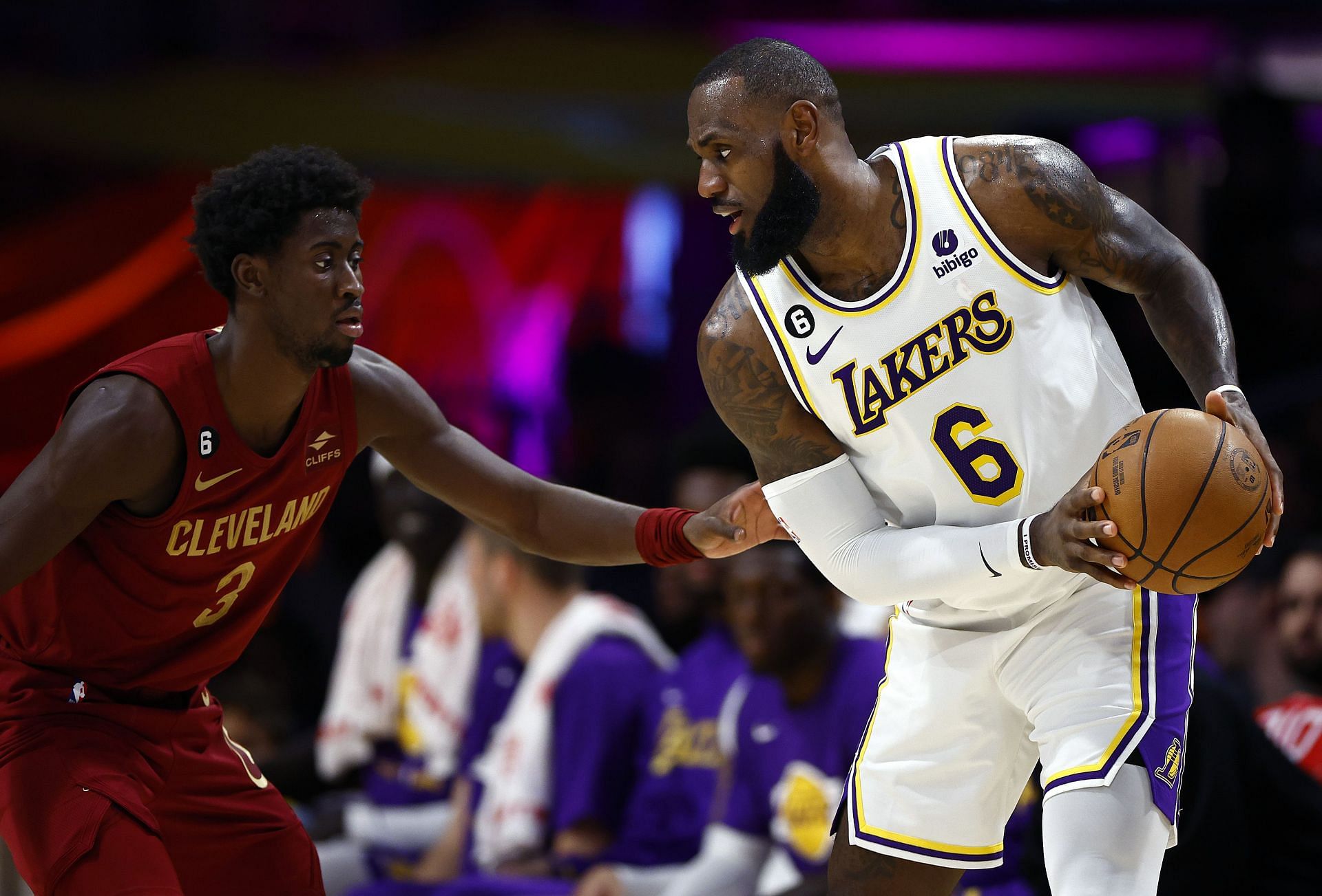 LA Lakers struggled against Cleveland Cavaliers
