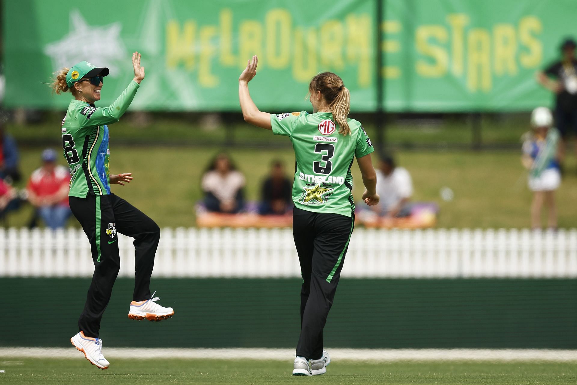 WBBL - Melbourne Stars v Sydney Sixers