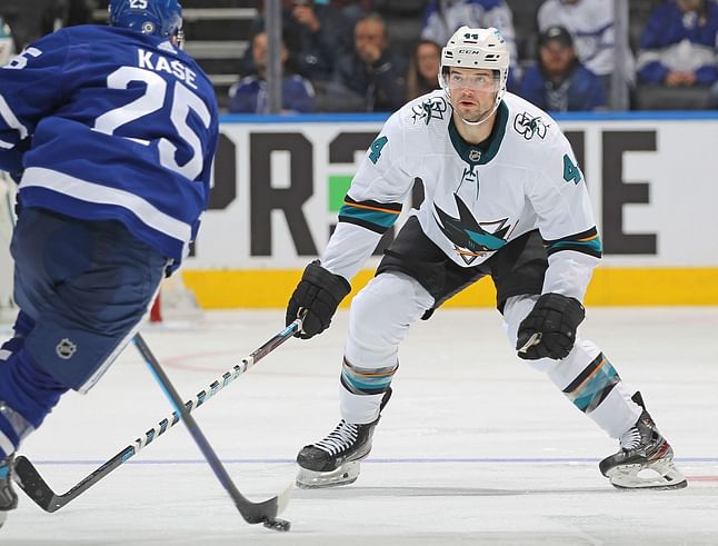 Sharks vs Maple Leafs Prediction, Line, Picks, and Odds - November 30 | 2022 NHL Season