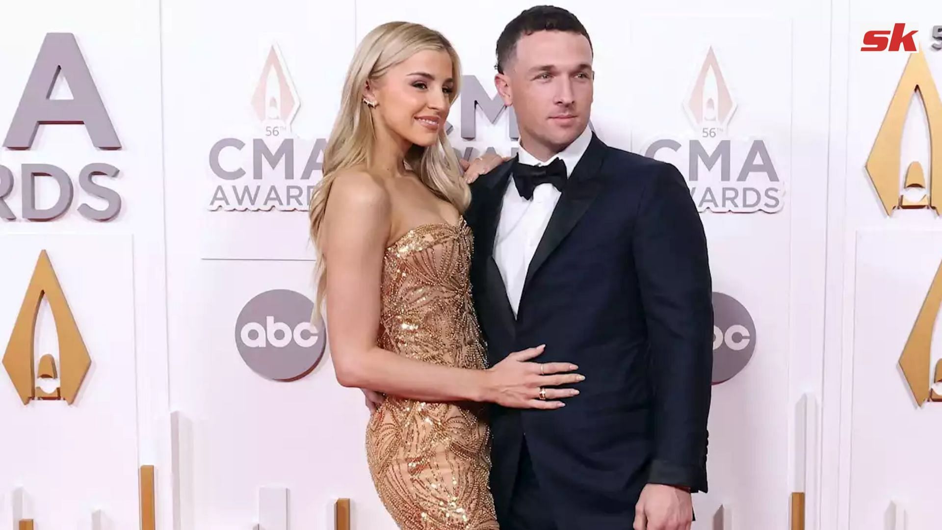 Alex Bregman, wife Reagan expecting first child this summer