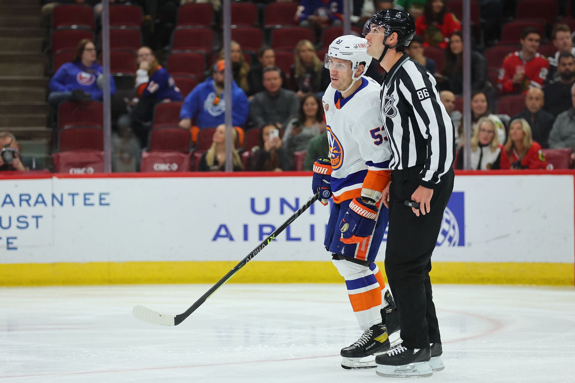 New York Islanders v Chicago Blackhawks