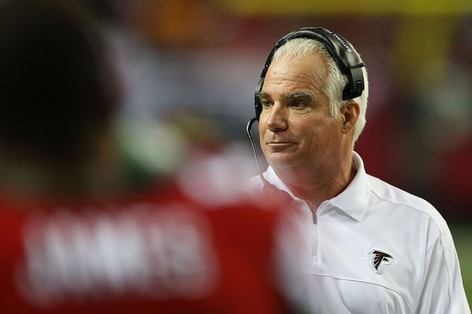 EXCLUSIVE: Mike Smith guarantees NFL Hall of Famer's incredible record will tumble due to young star