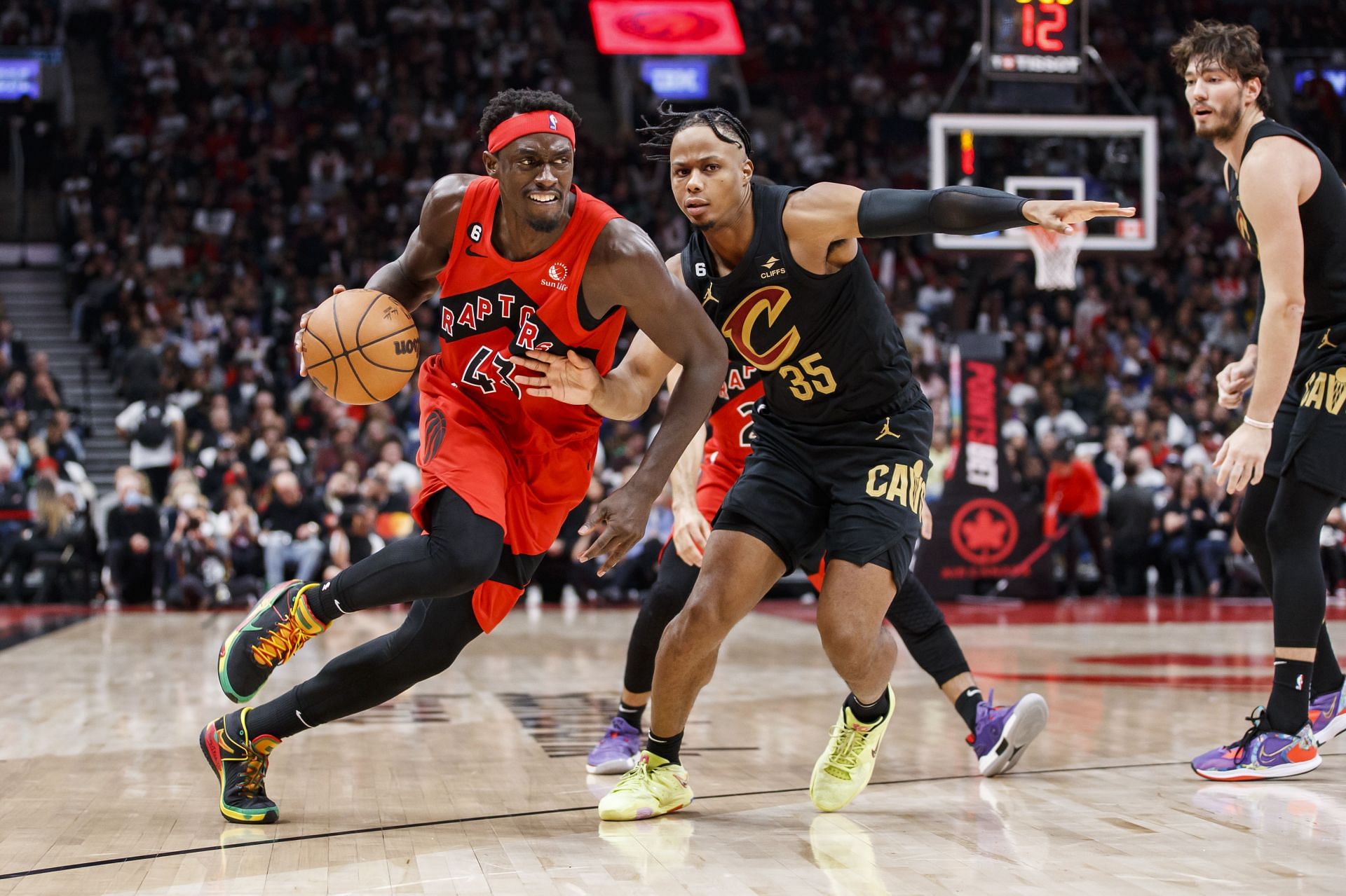 Cleveland Cavaliers v Toronto Raptors