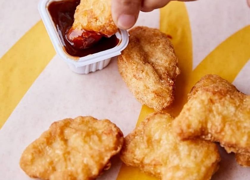 How many calories are in McDonald's chicken nuggets?