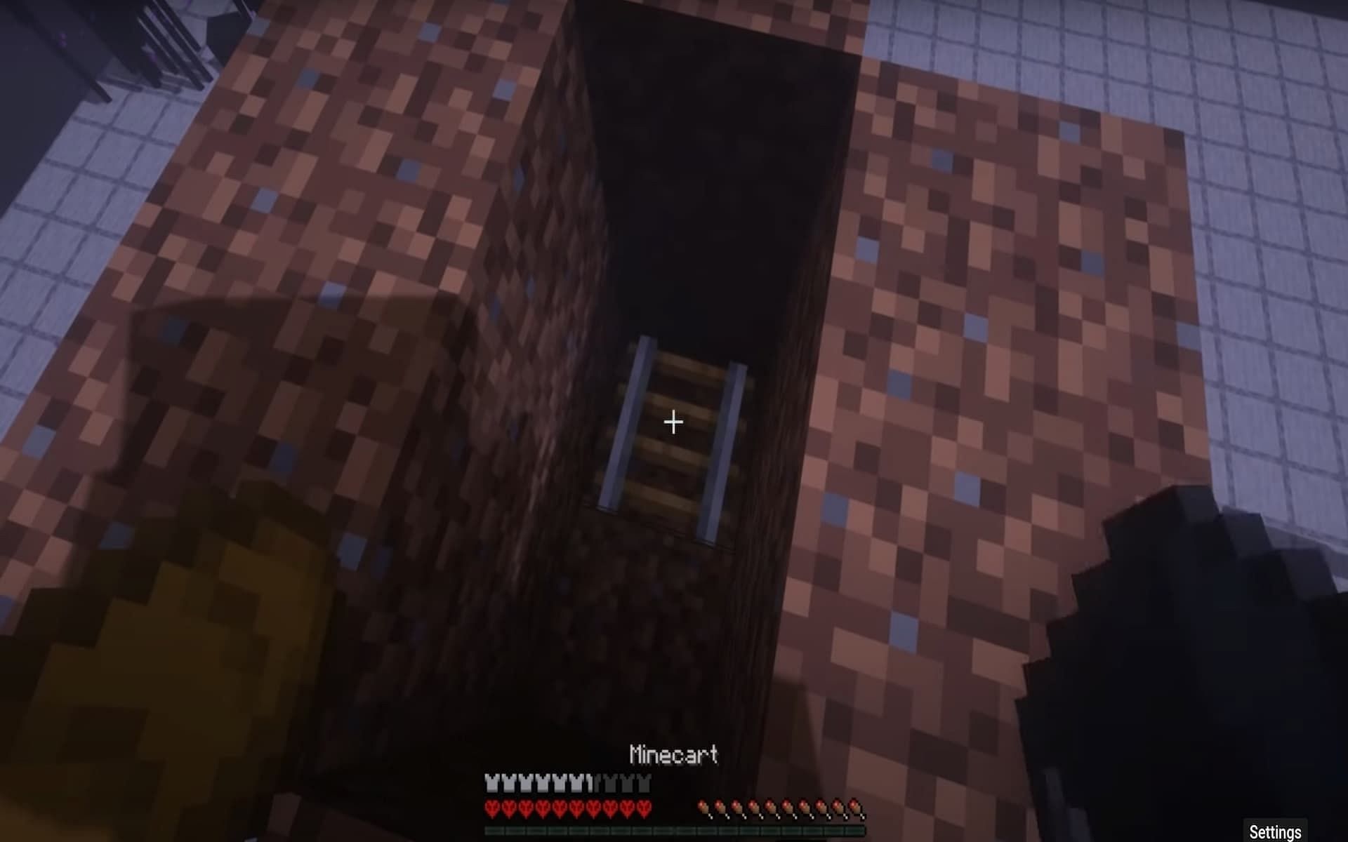 Build a small cage of temporary dirt blocks (Image via YouTube/Moretingz)