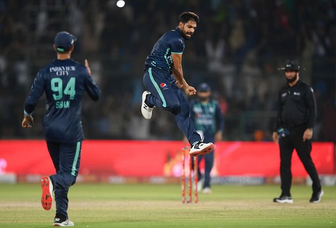 T20 World Cup 2022: Haris Rauf celebrates his 29th birthday; teammates prank speedster by cutting his cake- Watch