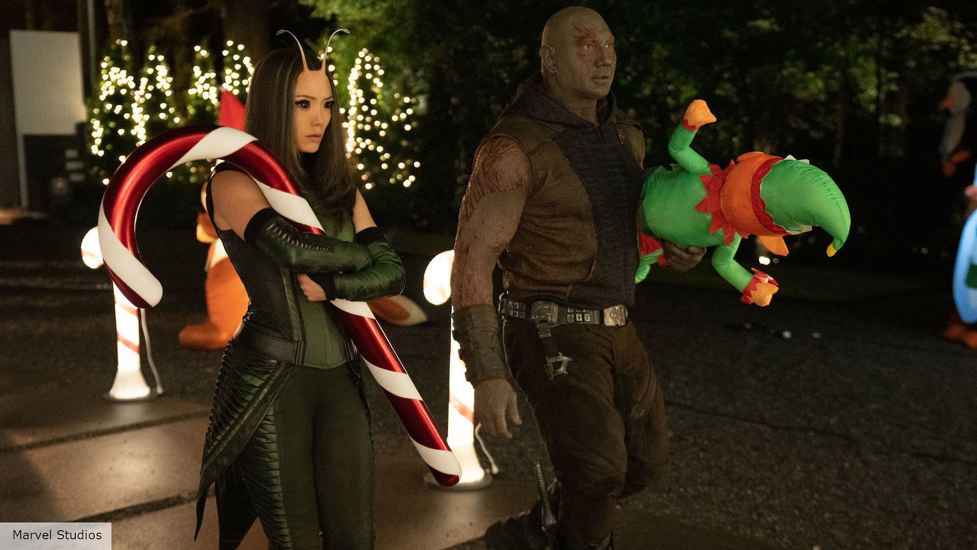 Mantis and Drax in the Guardians of the Galaxy Holiday Special (Image via Marvel)