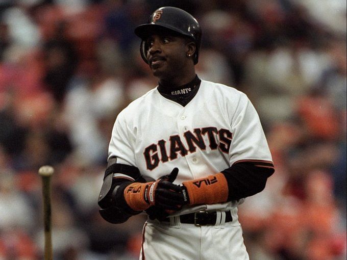 Home run king Barry Bonds has his No. 25 retired by Giants - The Columbian