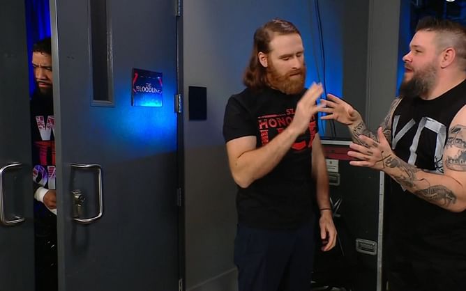 6 Things WWE Subtly told us on SmackDown before Survivor Series: Real-life controversy turned into a storyline, Former Champion set to return after 2 years for Bray Wyatt's storyline? (November 25th, 2022)