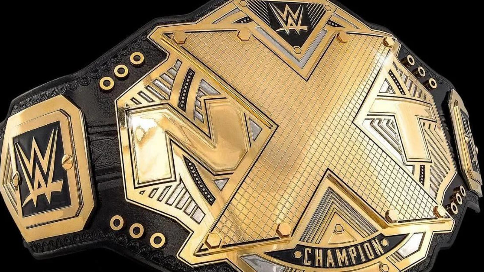 Which NXT Champion had severe health issues as a teenager?