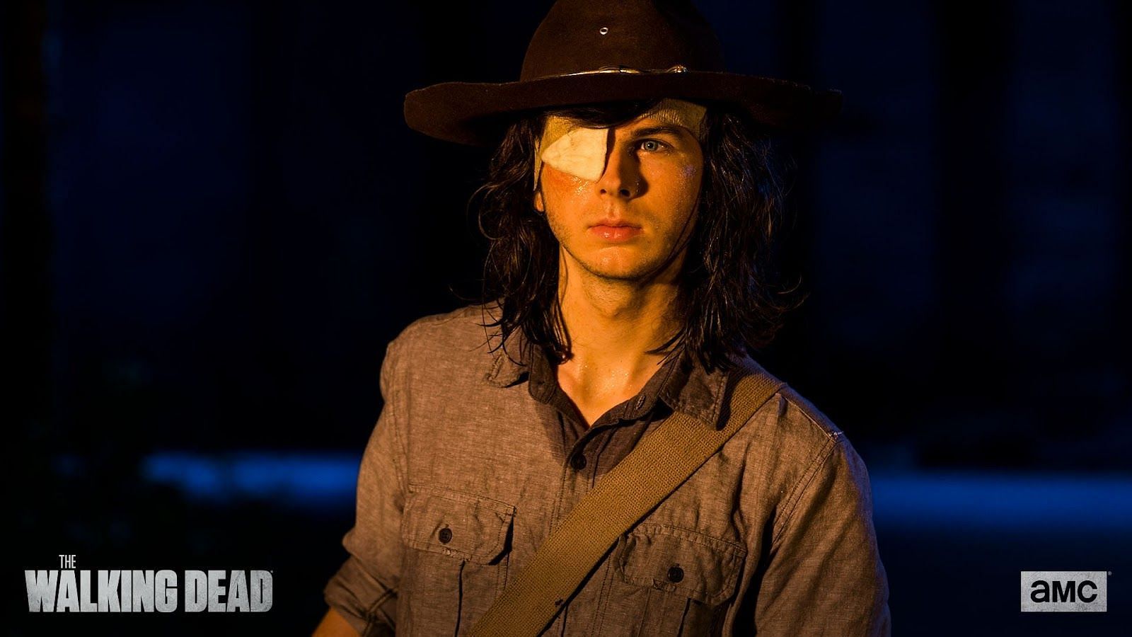 does carl die in the walking dead