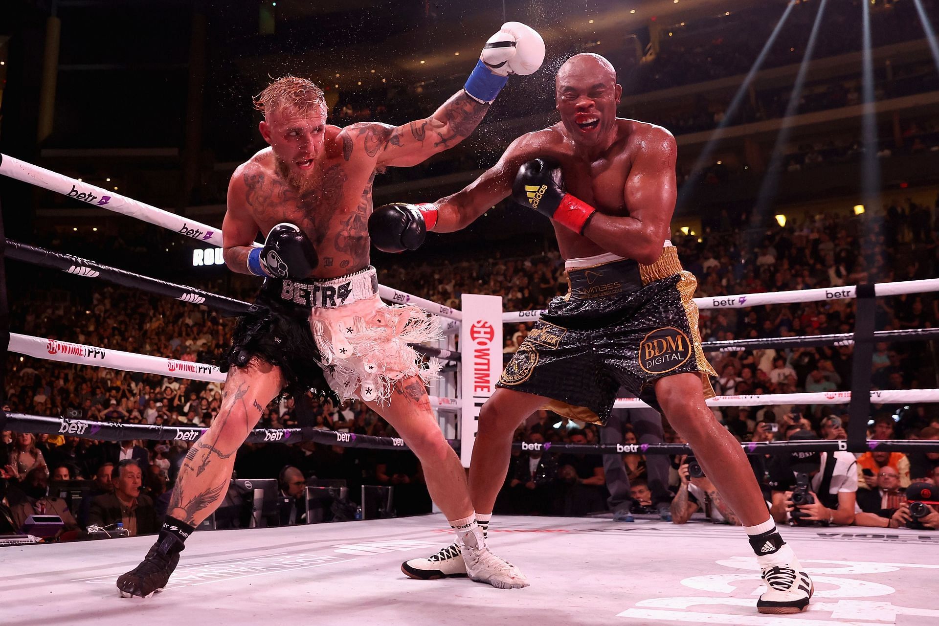 Jake Paul v Anderson Silva