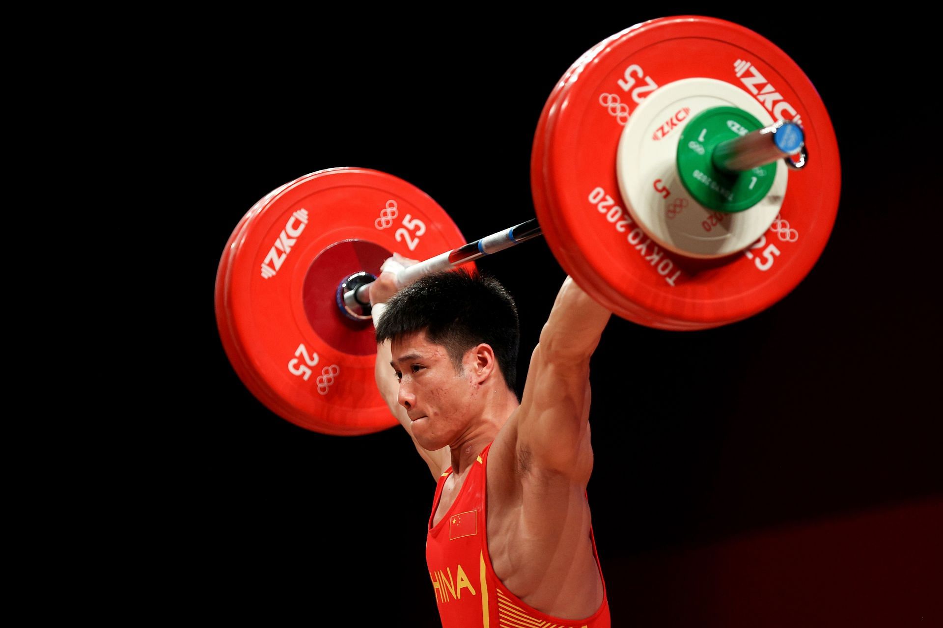 Watch Chinese Weightlifter Shi Zhiyong Break a World Record to Win  Weightlifting Gold