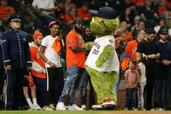 Houston Astros players and staff presented with custom made diamond chains by rapper Trae Tha Truth