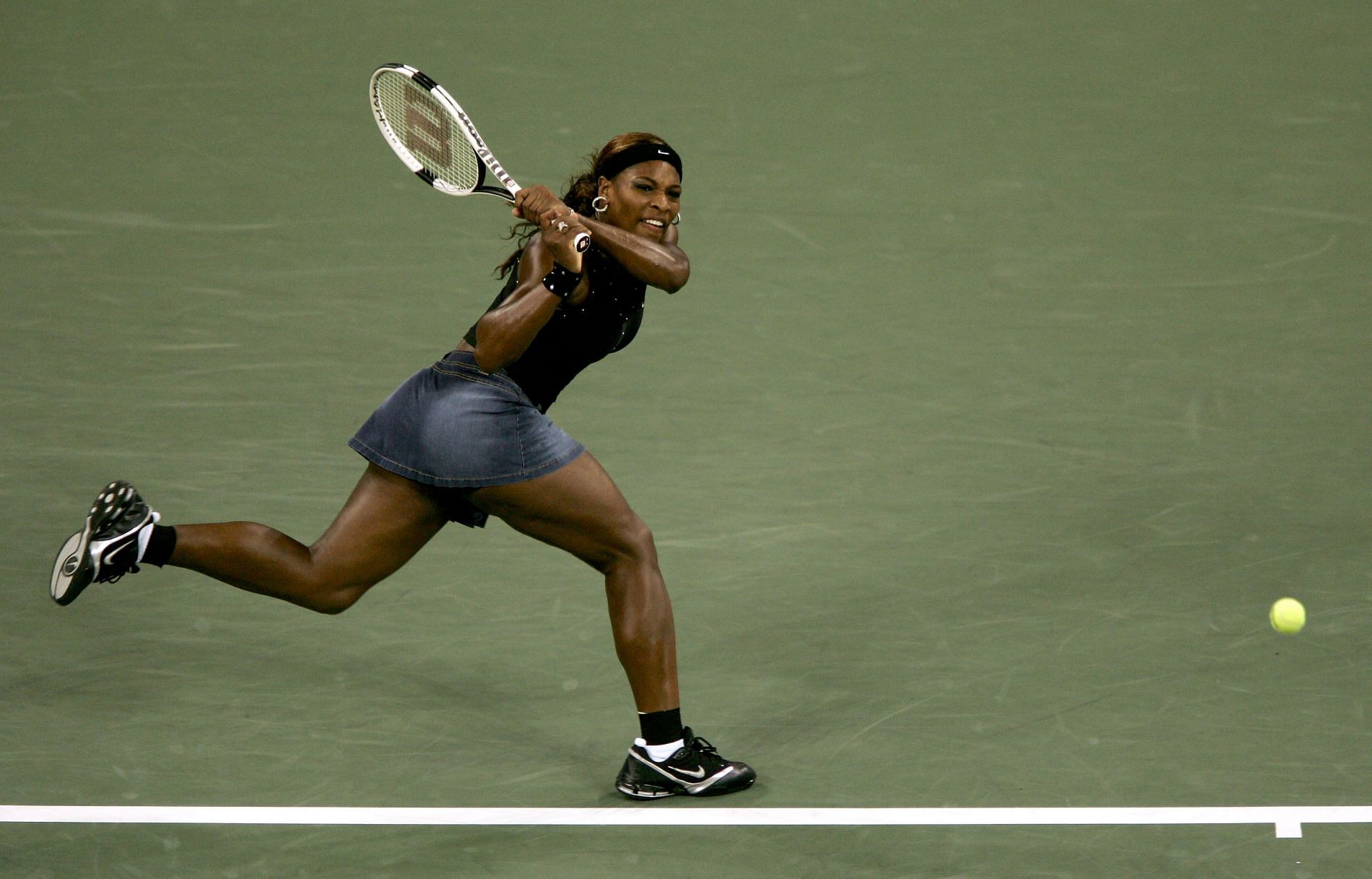 Serena Williams in action at the 2004 US Open