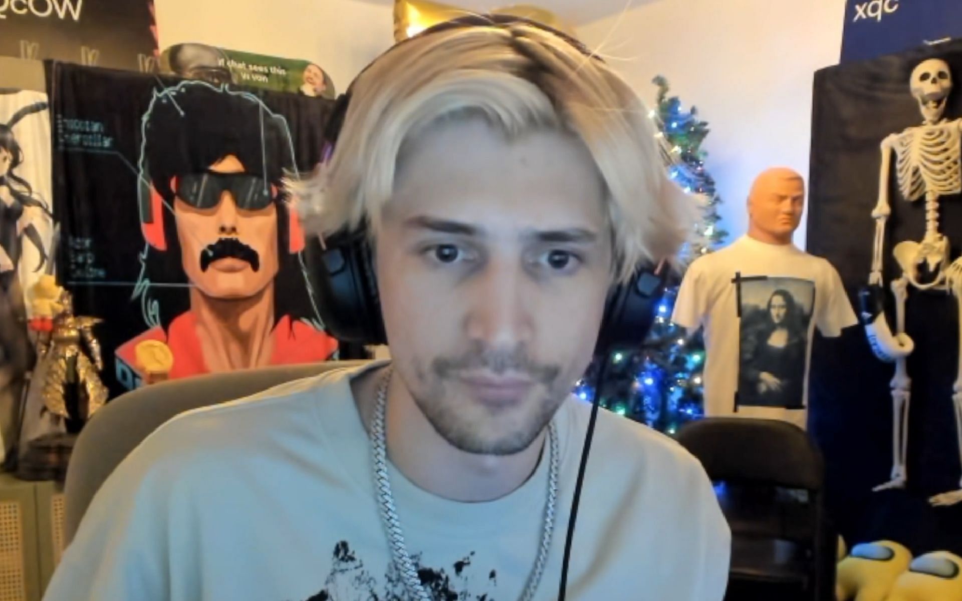 xQc claims that he needed to deal with &quot;something important&quot; before ending November 23 livestream (Image via xQc/Twitch)