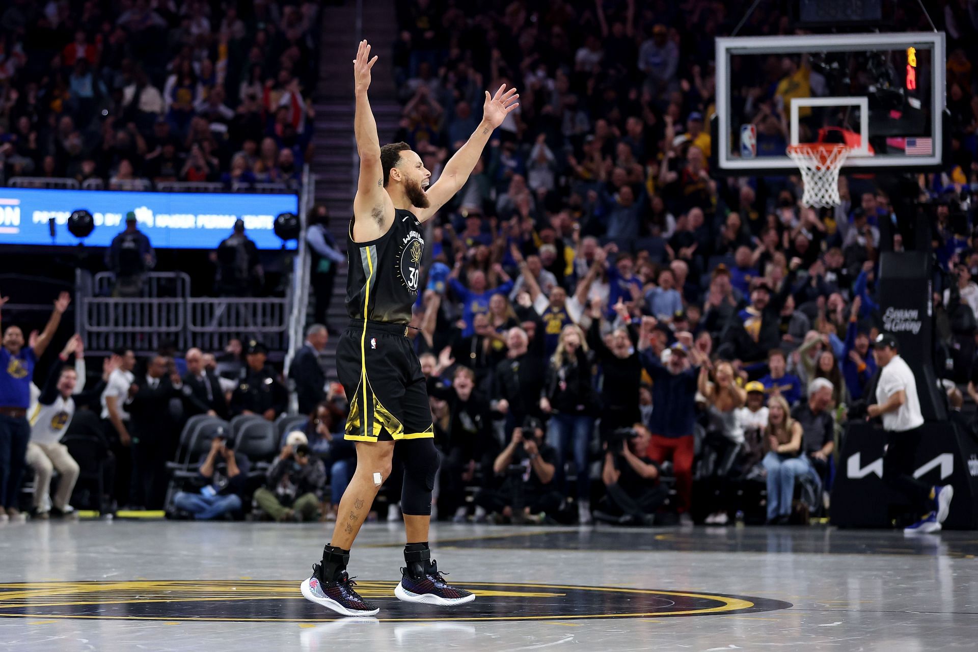 Los Angeles Clippers v Golden State Warriors