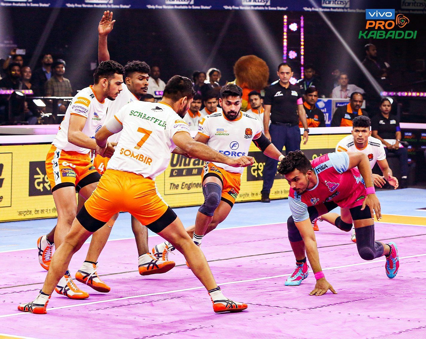 Puneri Paltan are at the top of the Pro Kabaddi 2022 points table (Image: PKL/Twitter)