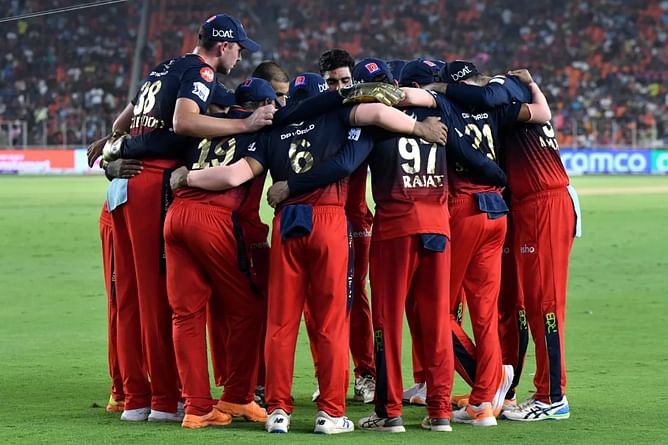 RCB released players 2023: Full list of players released by Royal Challengers Bangalore ahead of IPL Auction