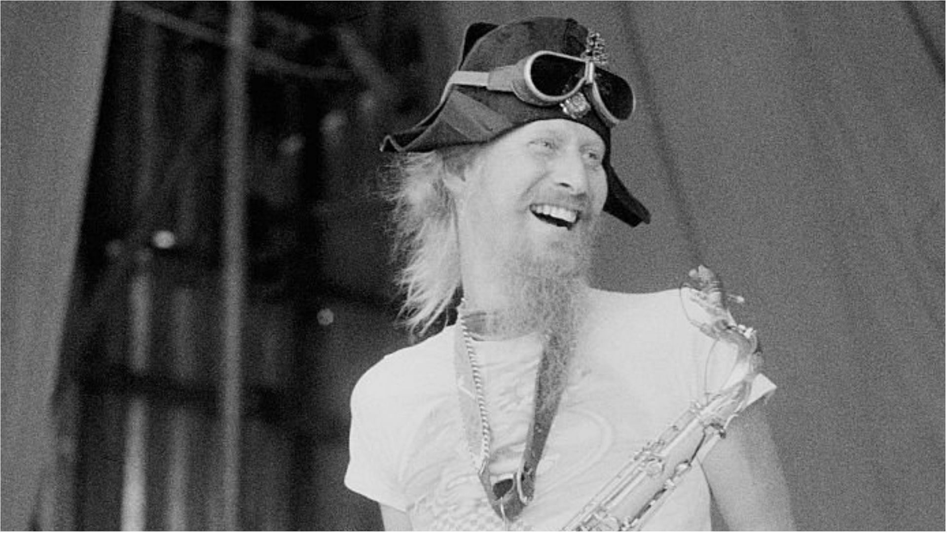 Nik Turner gained recognition as a member of Hawkwind (Image via Michael Putland/Getty Images)