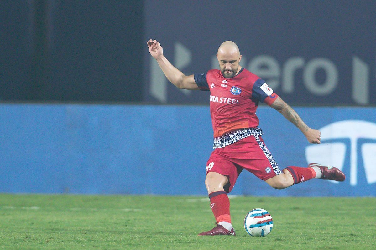 JFC were shaky in defense (Image courtesy: ISL Media)