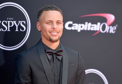 Curry earned the "Baby Faced Assassin" nickname for a reason (Image via Getty Images)