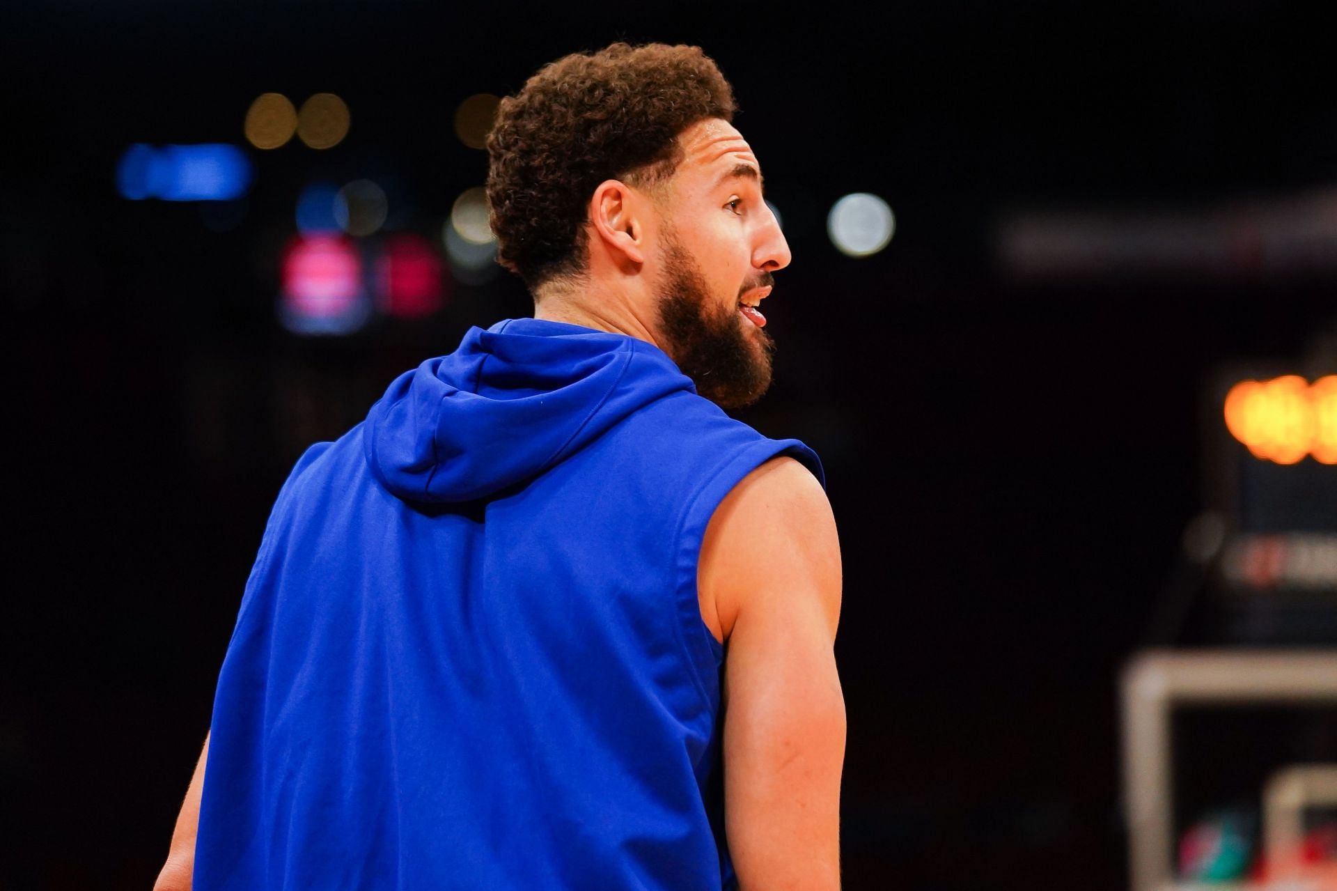 Los Angeles Ram cheerleader spray painted Klay Thompson's driveway