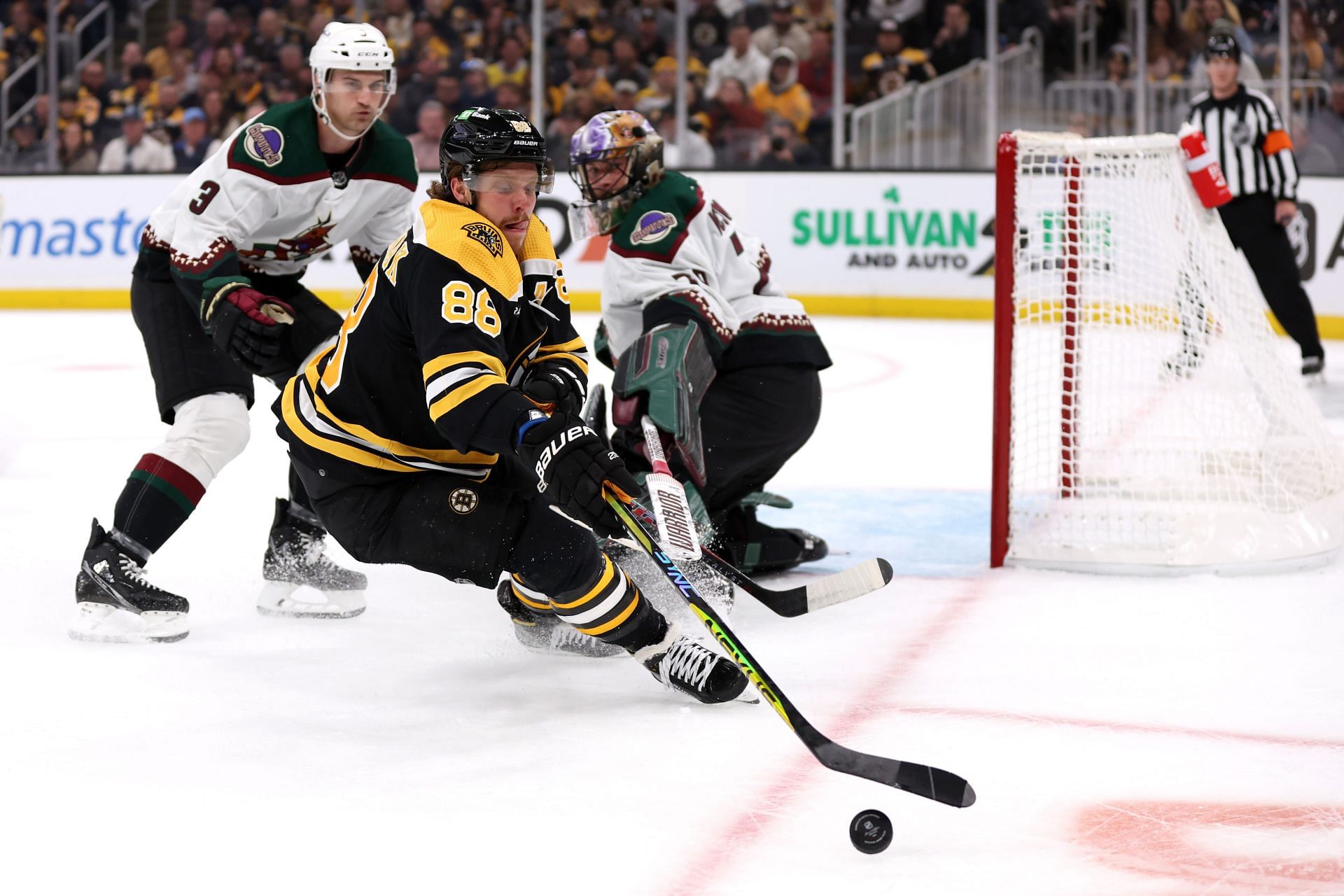 Boston Bruins vs. Toronto Maple Leafs Odds, Spread, Picks and