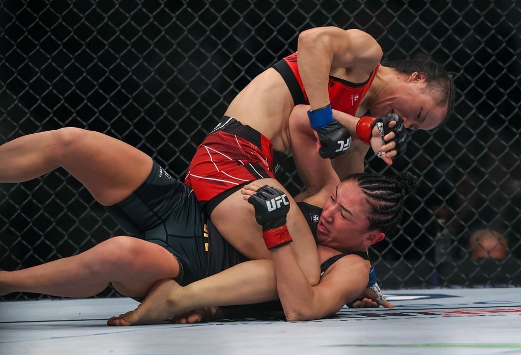 Weili Zhang thoroughly dominated Carla Esparza in their strawweight title bout