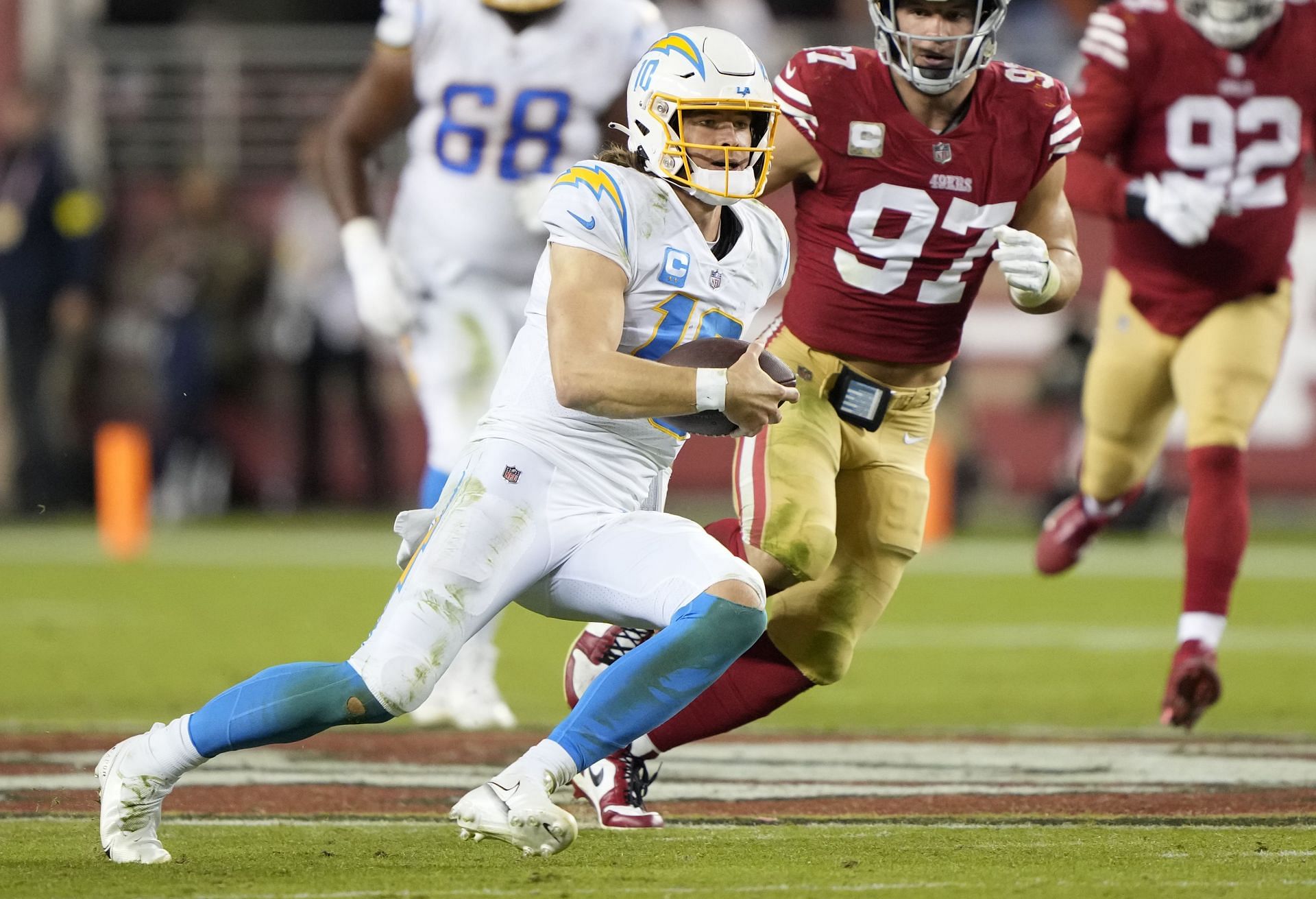 49ers' Greenlaw ejected for helmet-to-helmet hit on Chargers' Herbert