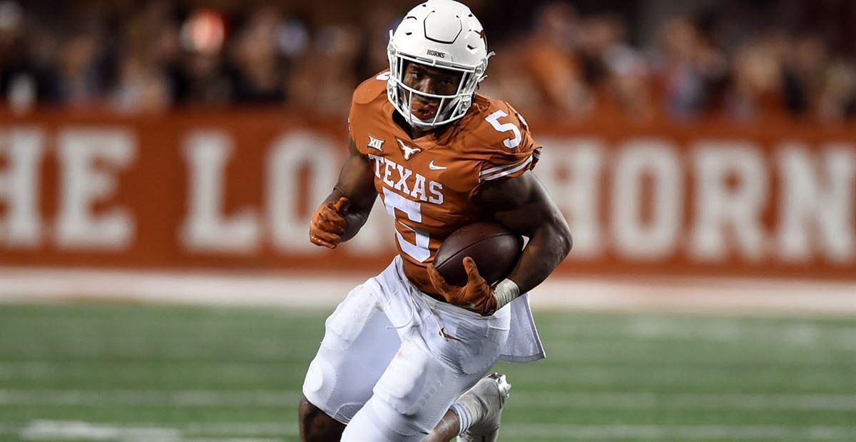 Can Bijan Robinson lead the Texas Longhorns to a victory over the unbeaten TCU Horned Frogs?